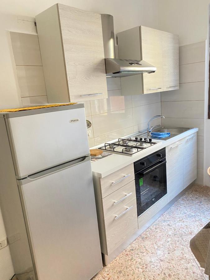 Appartamento Nel Cuore Di Castellamare Del Golfo 卡斯泰拉马莱 外观 照片