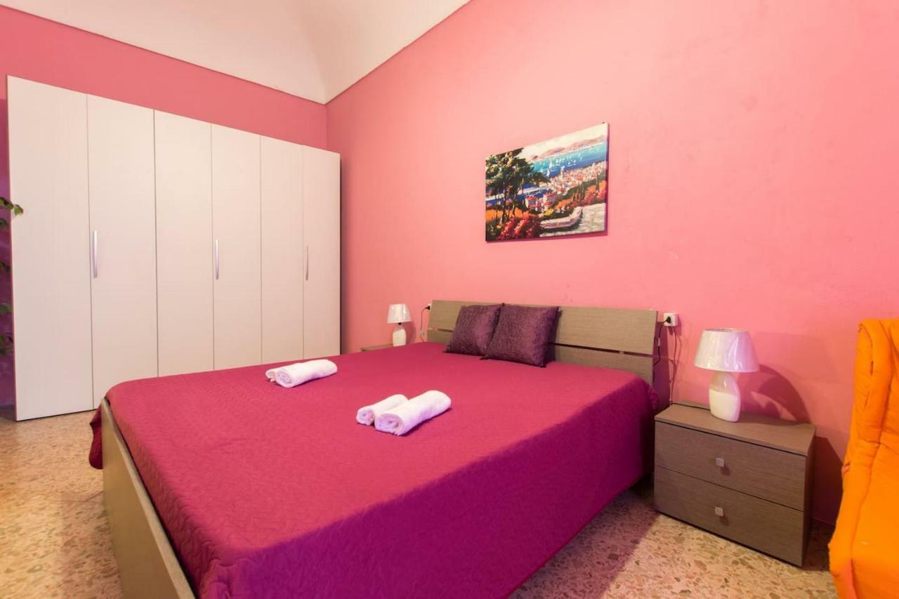 Appartamento Nel Cuore Di Castellamare Del Golfo 卡斯泰拉马莱 外观 照片